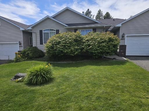 Before Seasonal Pruning, Bed Cleanout & Bark Refresh in Spokane, WA